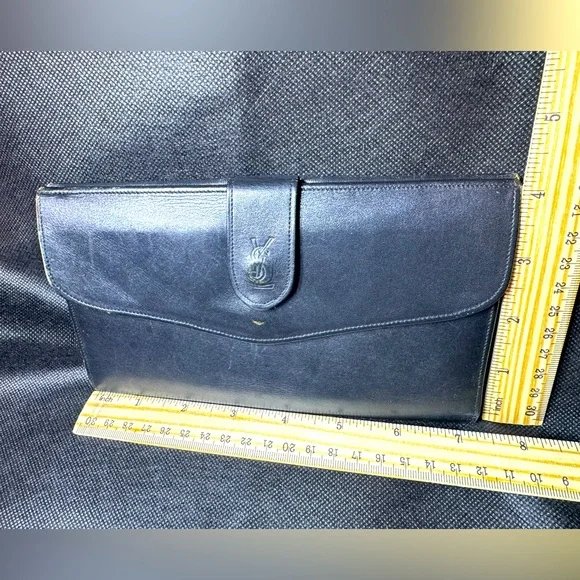 Yves Saint Laurent Clutch Vintage Lambskin Silk Lined Monogram 70s Rare YSL - Picture 11 of 12